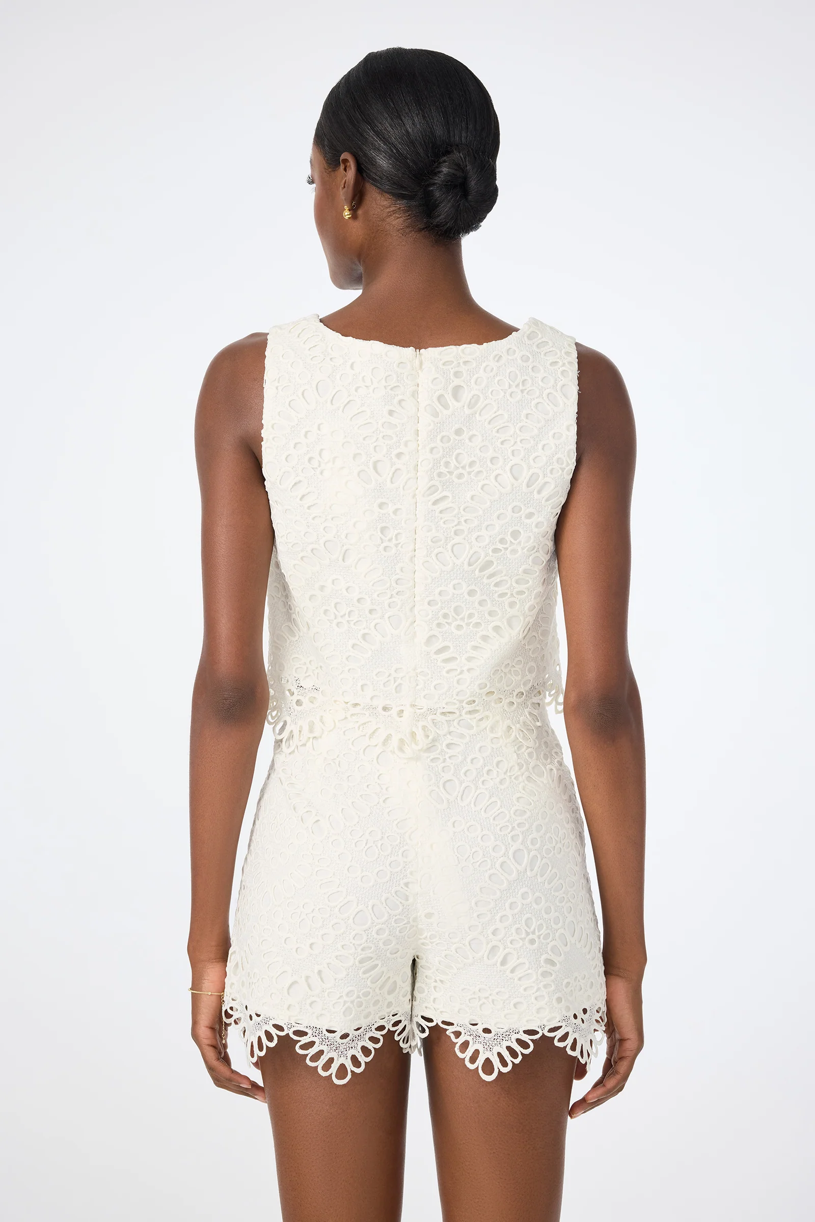 Albi Lace Crop Top - Image 3