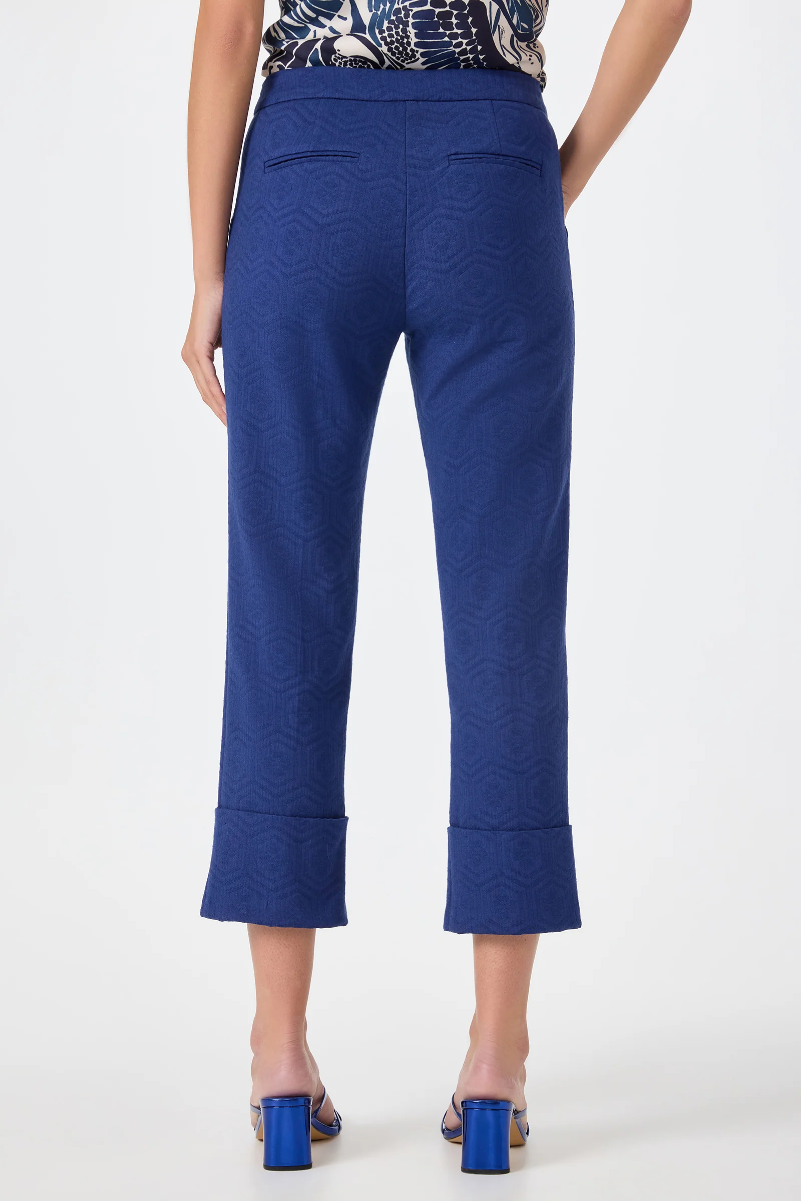 Banshee Cropped Cuff Hem Pant - Image 4