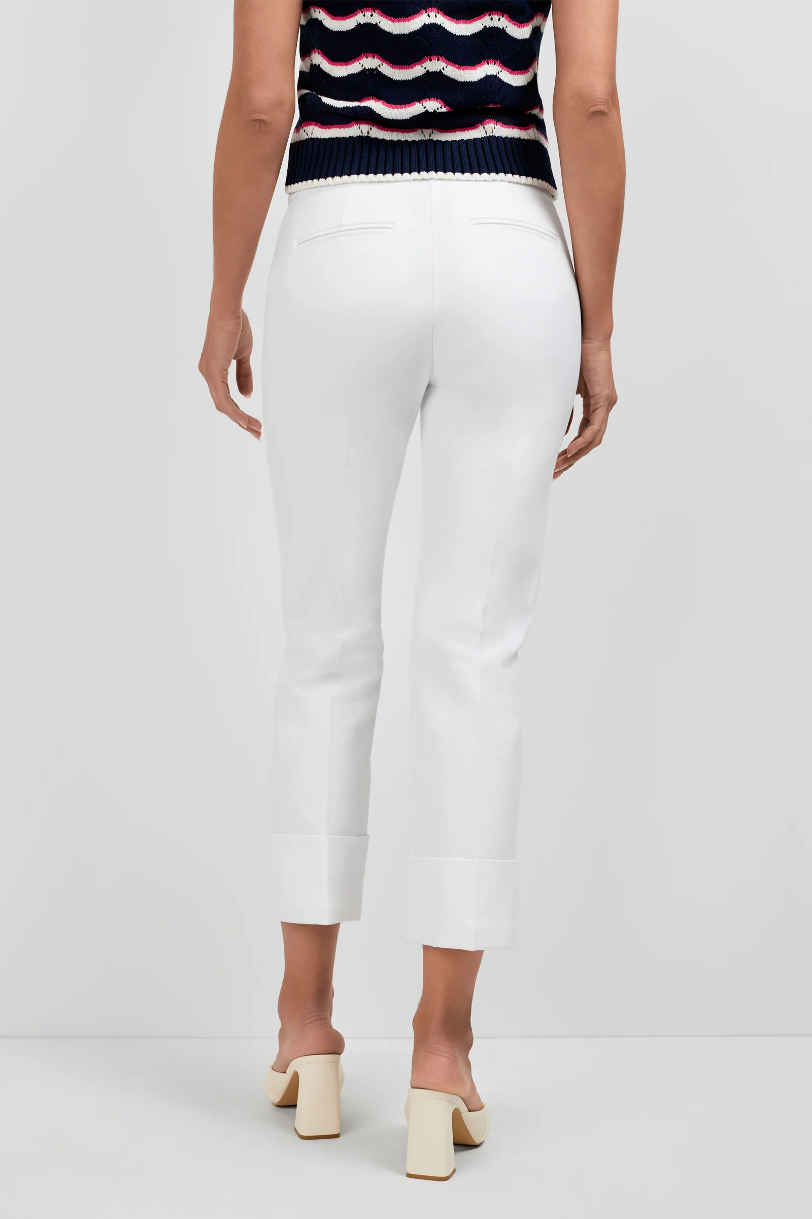 Banshee Cropped Cuff Hem Pant - Image 4
