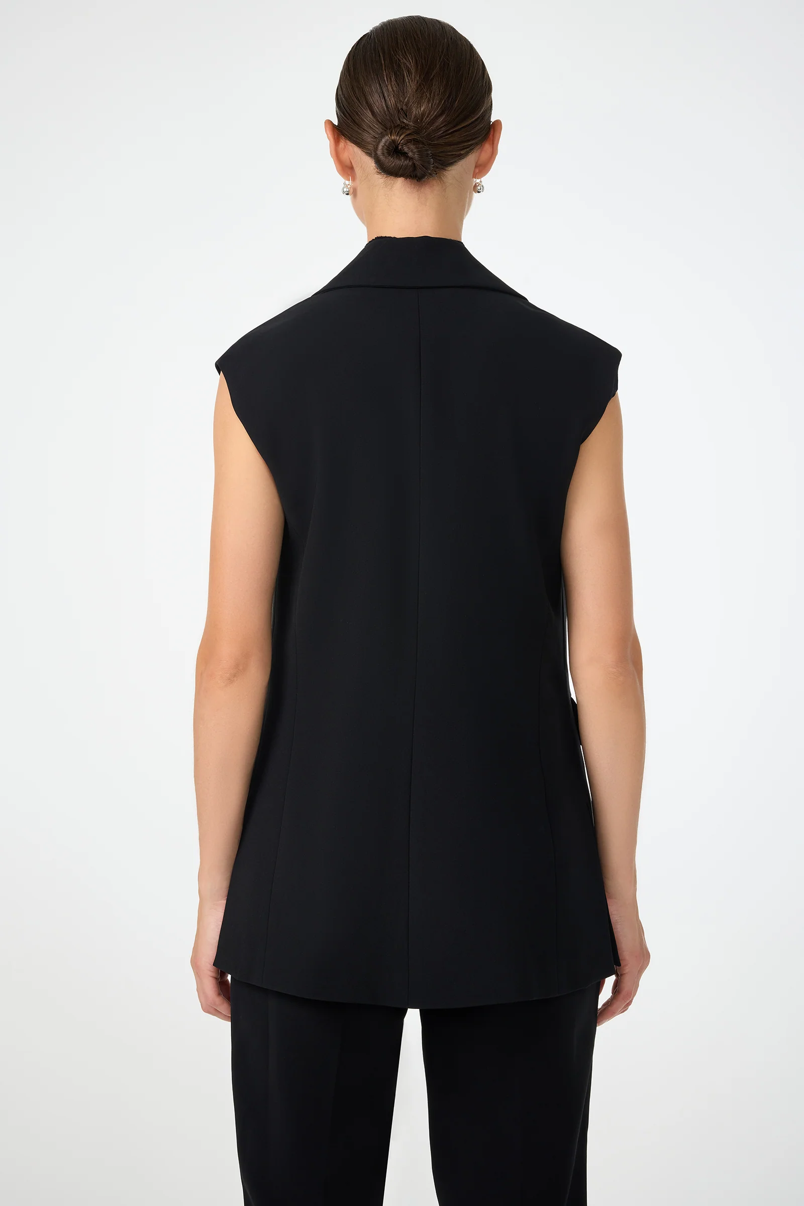 Baobab Sleeveless Jacket - Image 4