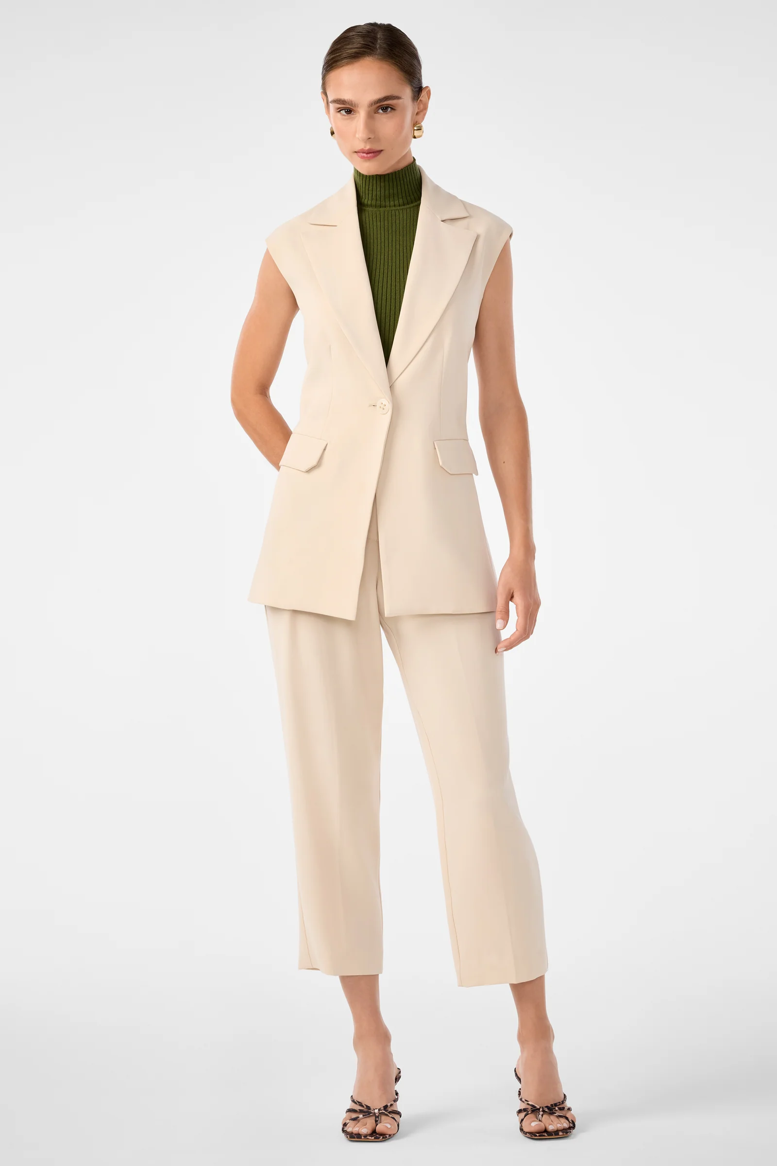 Baobab Sleeveless Jacket - Image 9