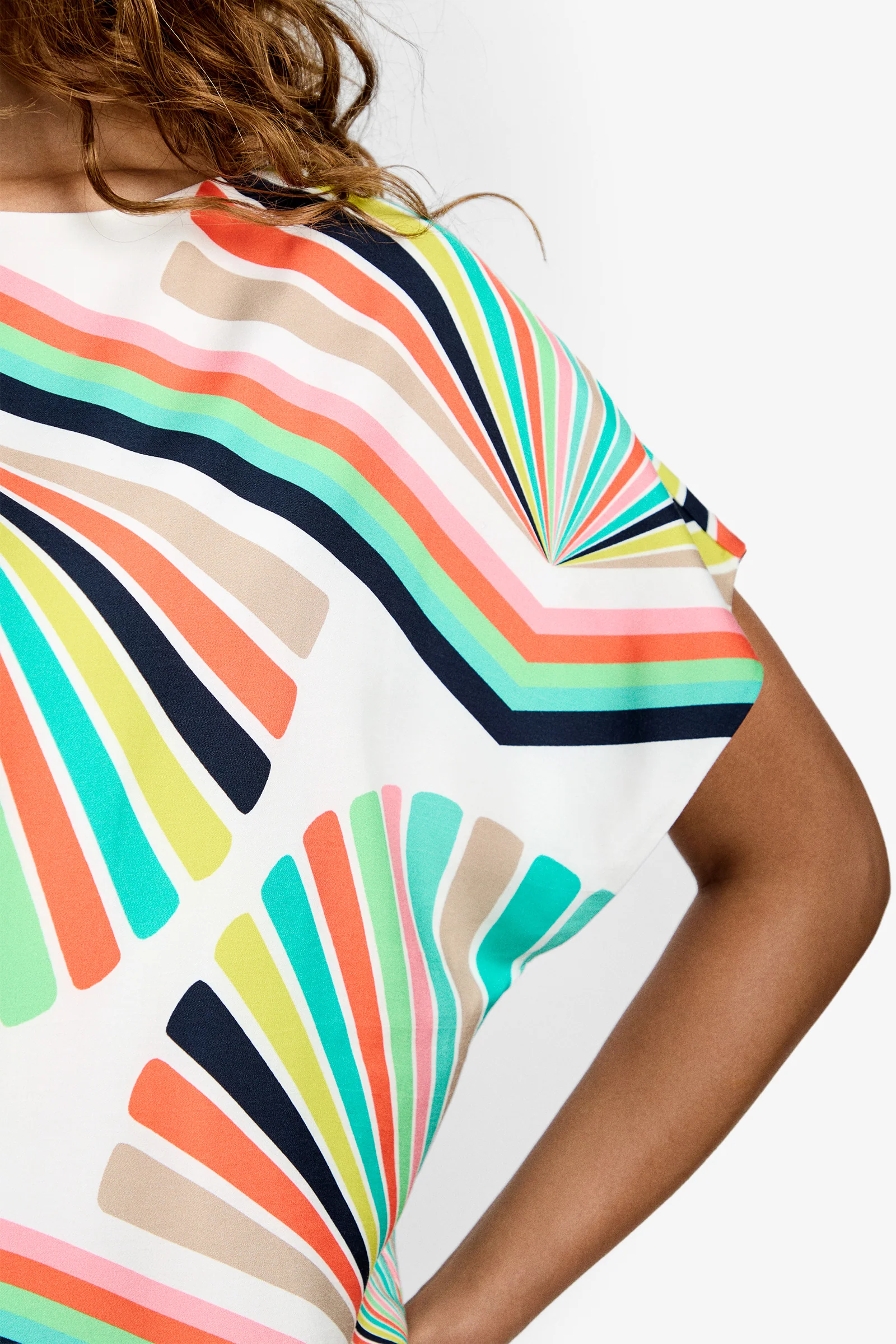 Breezy Top - Image 4
