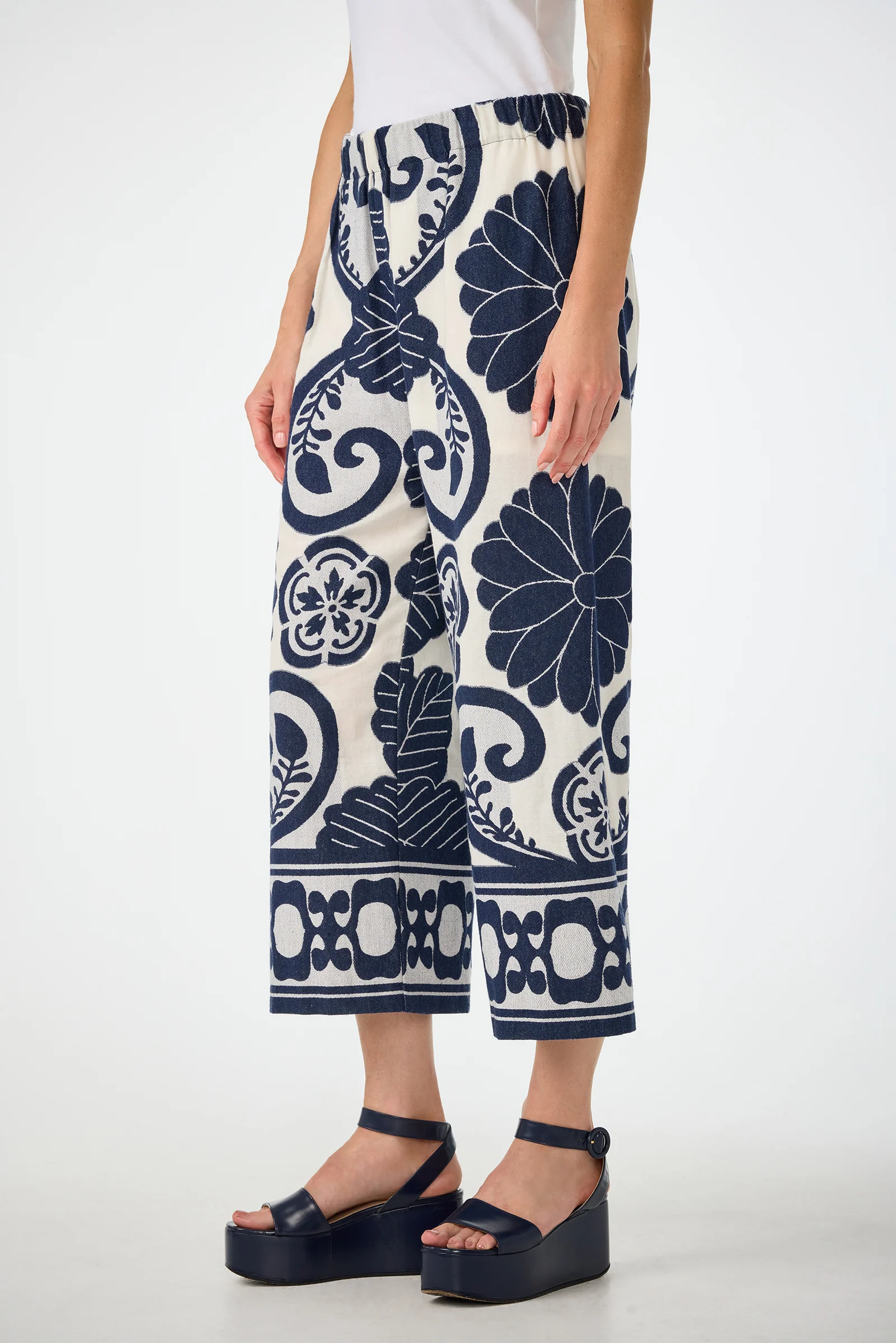Estella Cropped Pant - Fuyuko Fil Coupe - Image 3