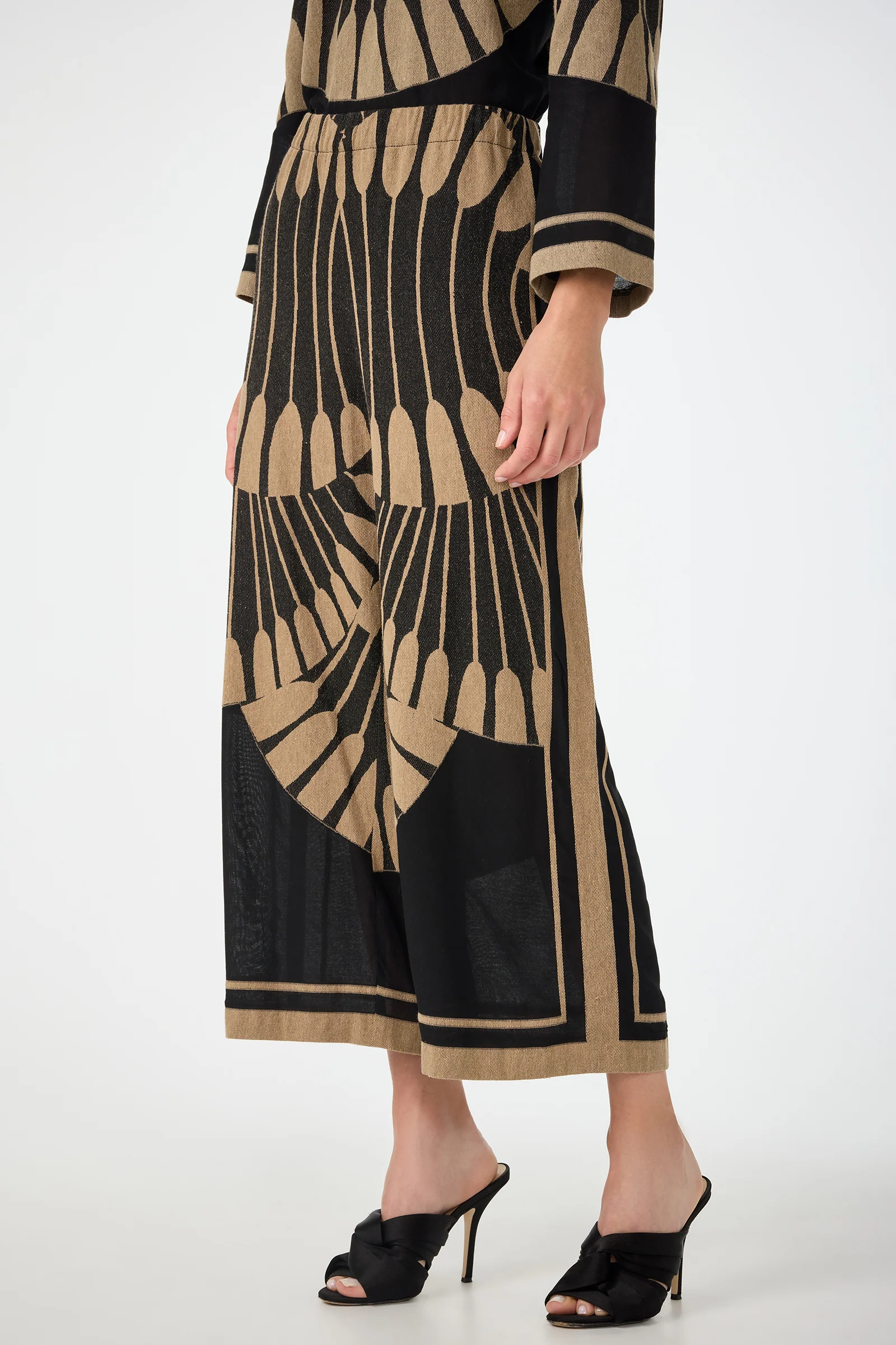 Estella Cropped Pant - Juniper Fil Coupe - Image 3
