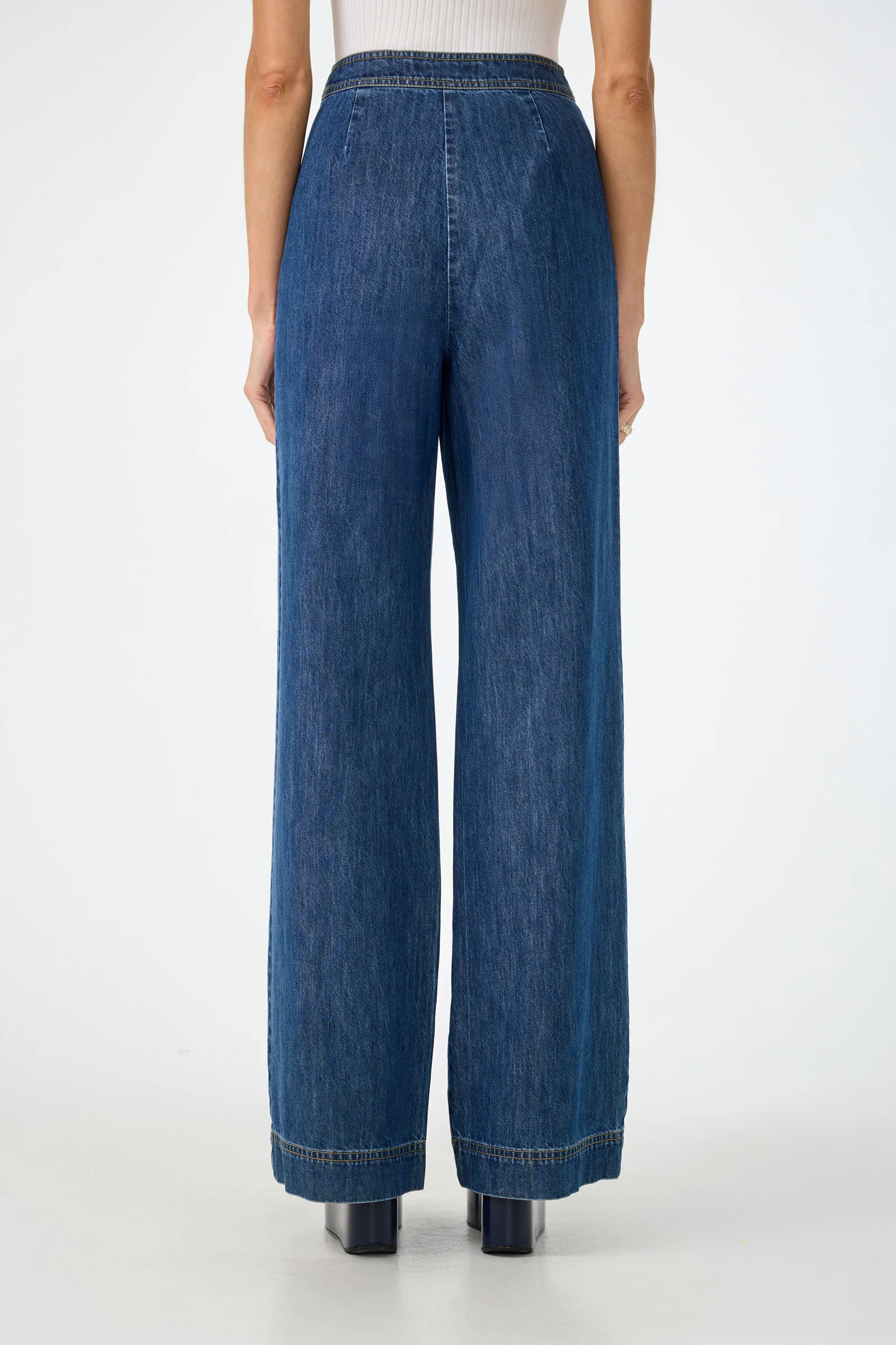 Ferrer Wide Leg Jean - Image 4