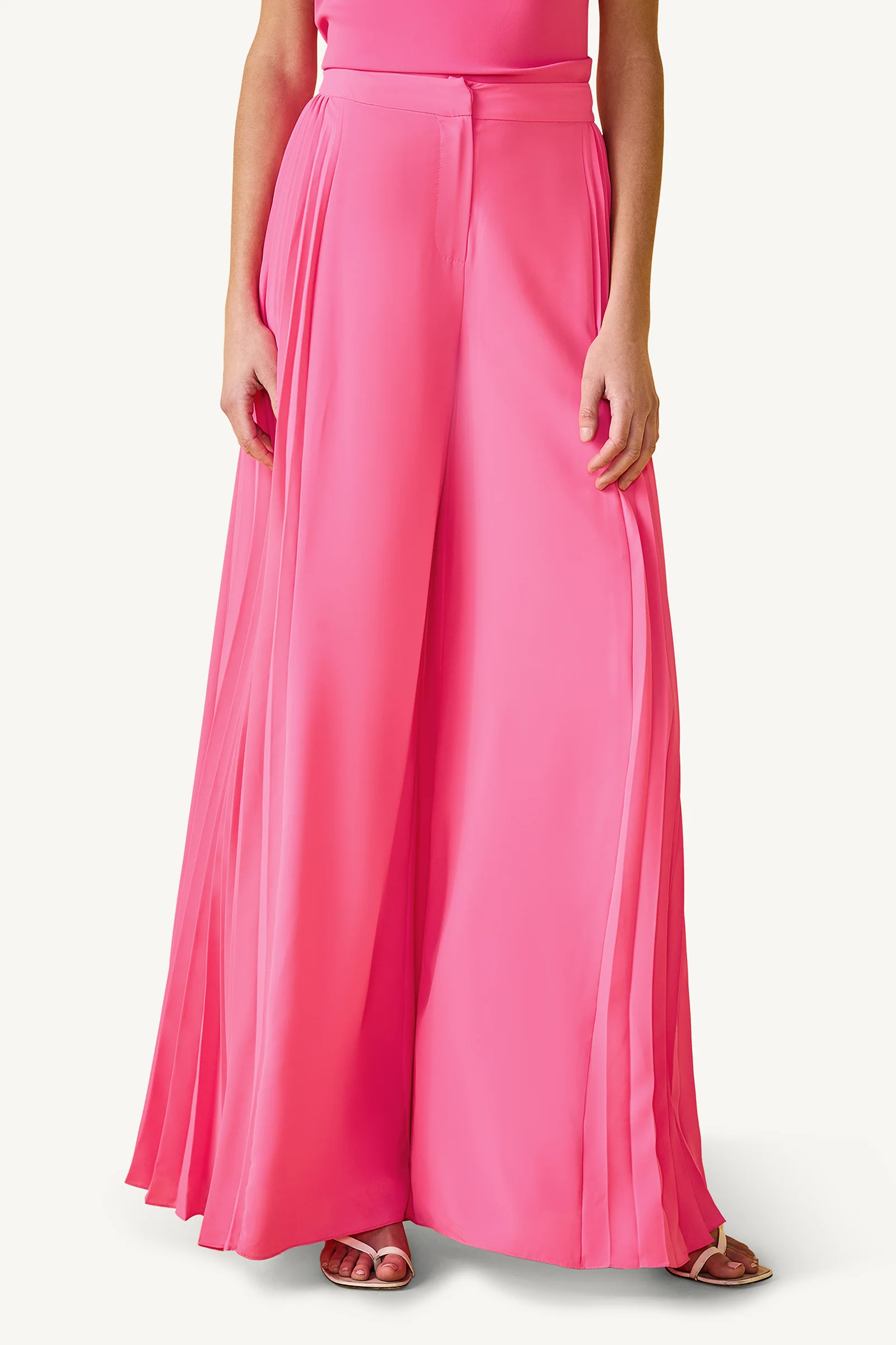 Frame Wide-Leg Pleated Pant - GS Georgette