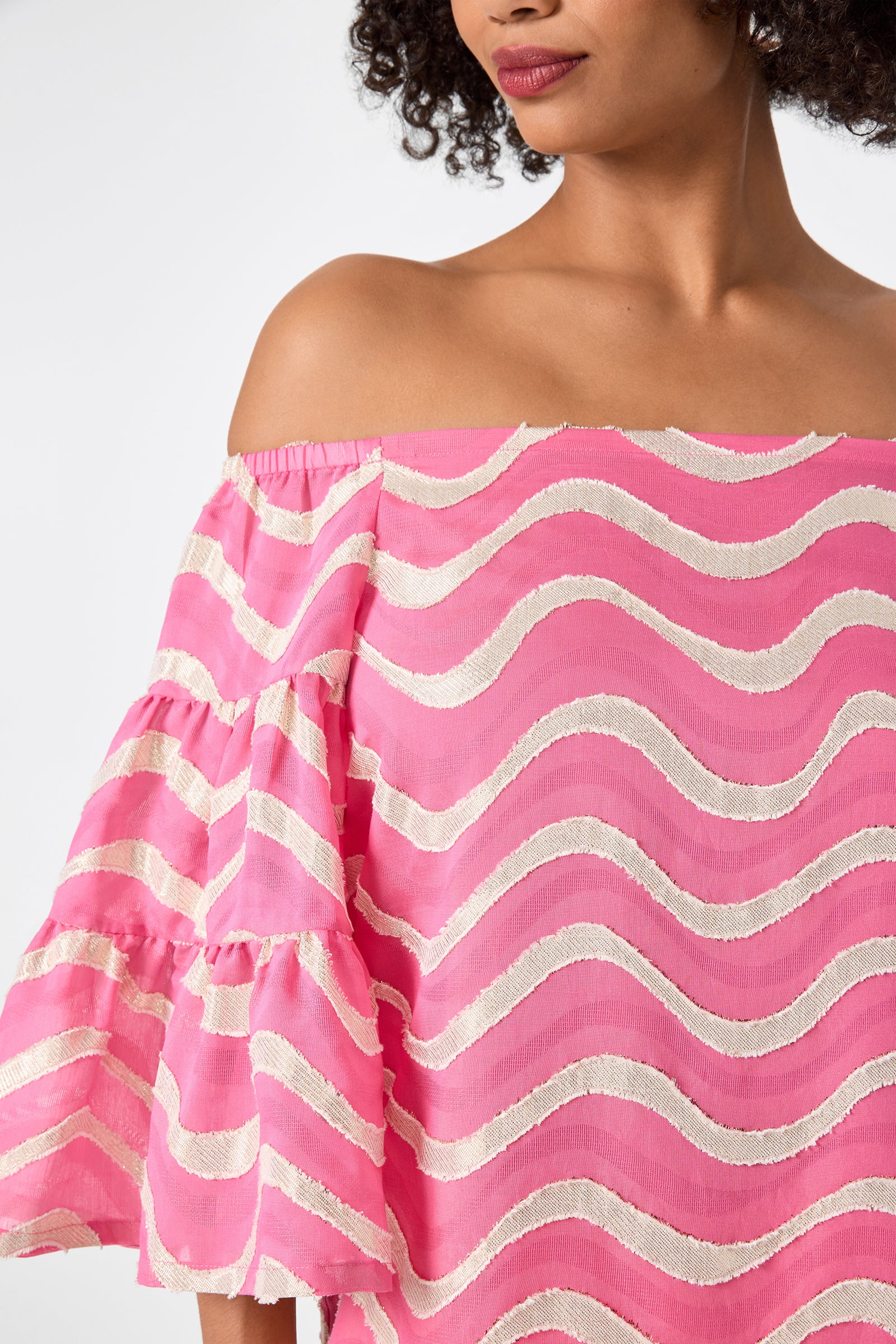 Garnish Off-Shoulder Top - Pinku - Image 6