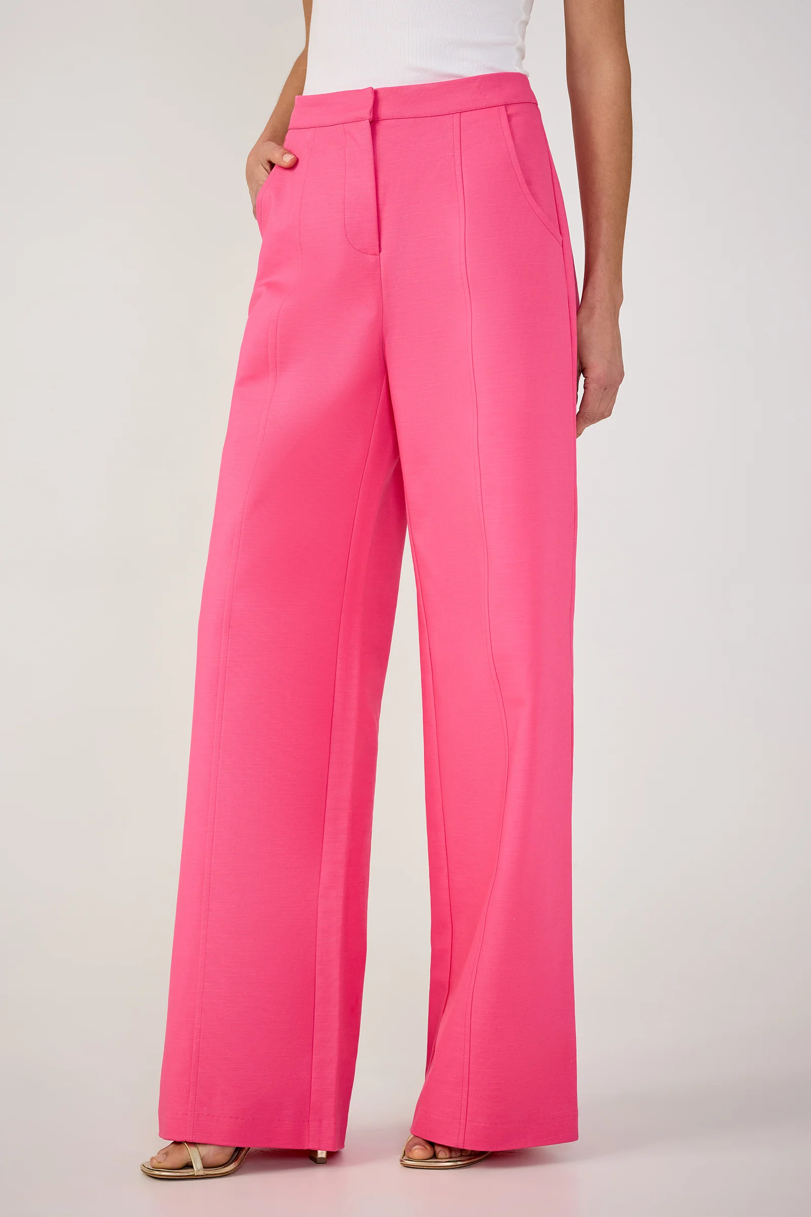Half Court Wide-Leg Pant -Solid Suiting - Image 3