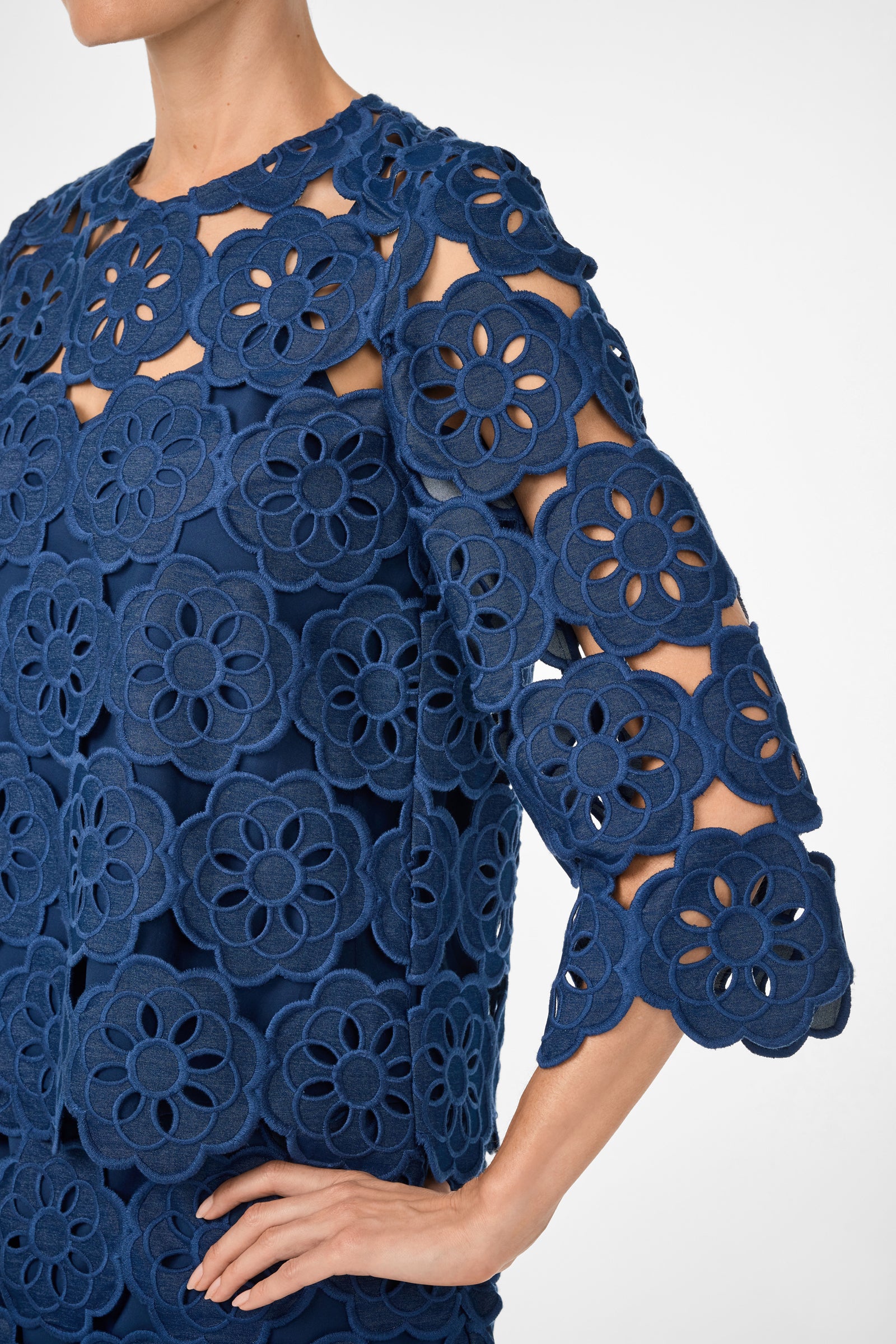 Kabosu Top - Kusho Embroidery - Image 5