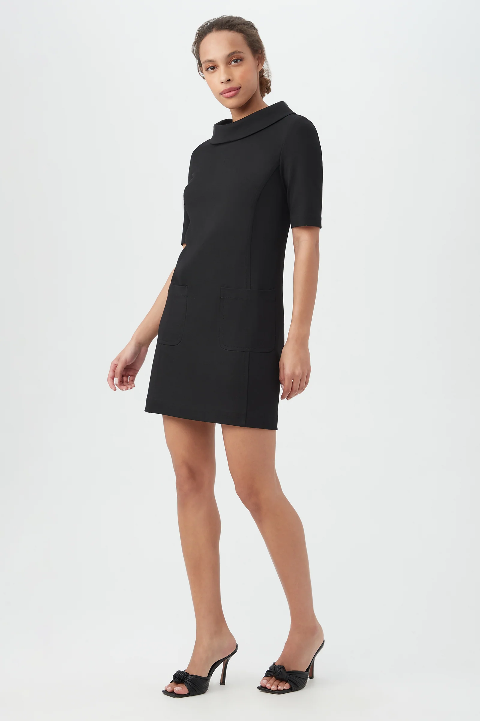 Maleko Short-Sleeve Shift Dress With Folded Collar - Image 3