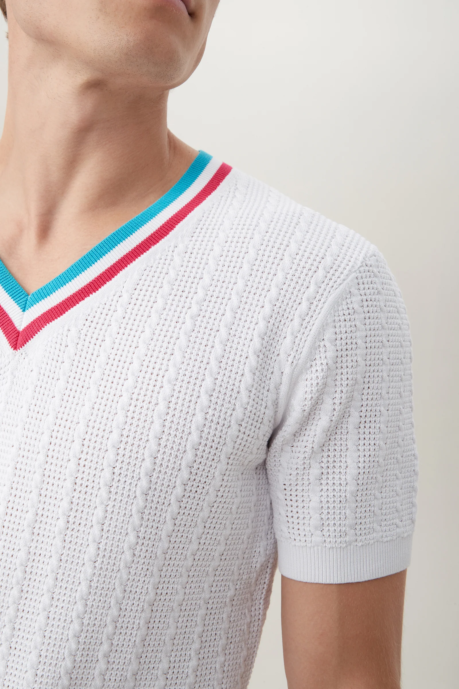 Mateo Short Sleeve V Neck - Image 4