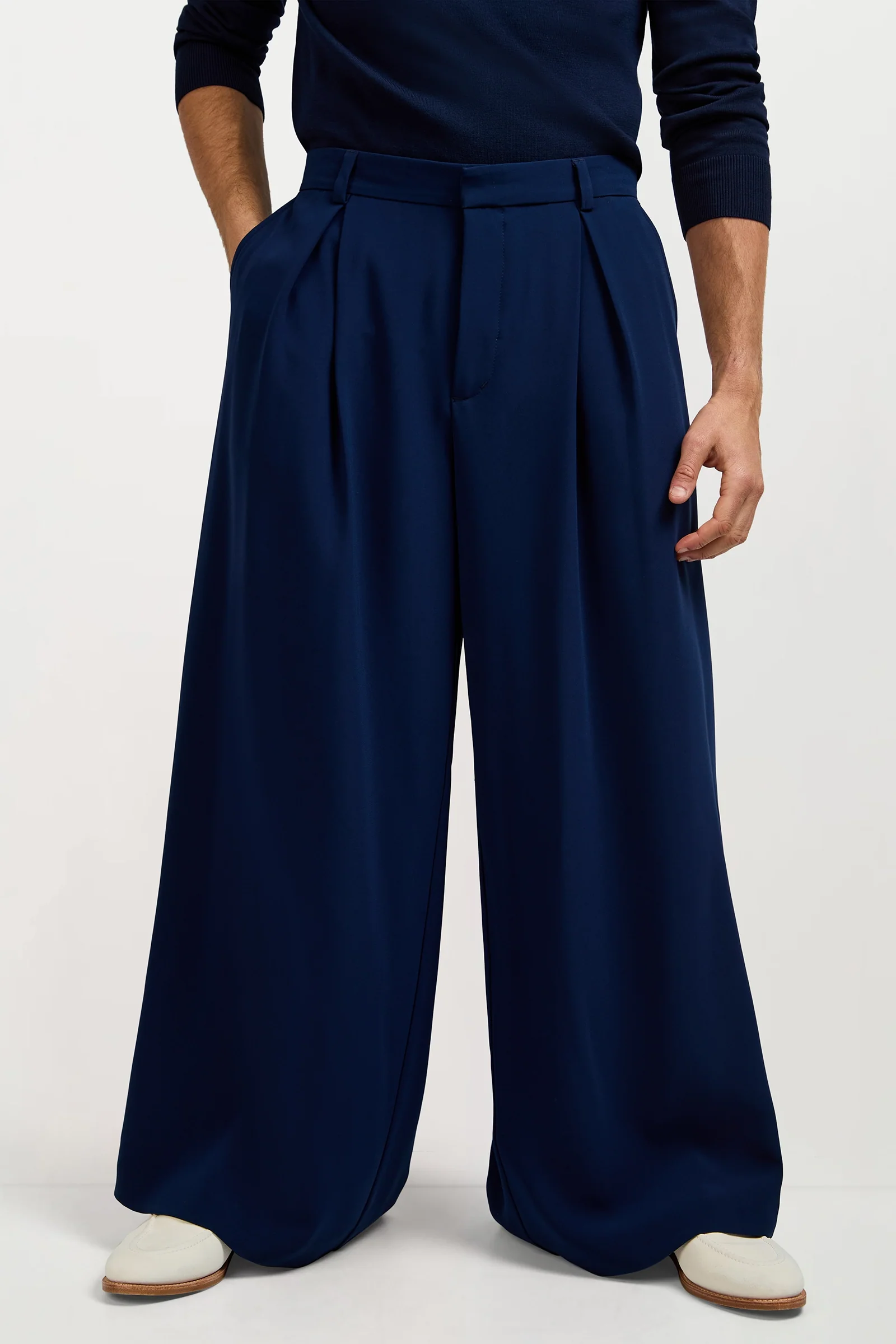 Cly Wide-Leg Trouser - Image 2