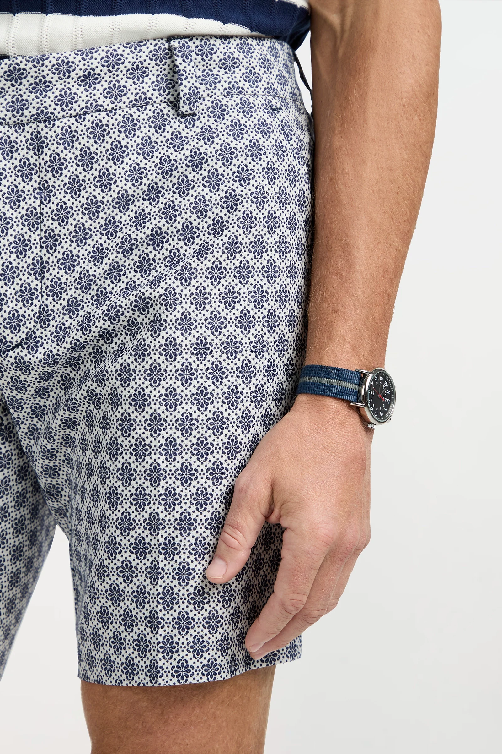 Lawrence Short - Daisy Jacquard - Image 4