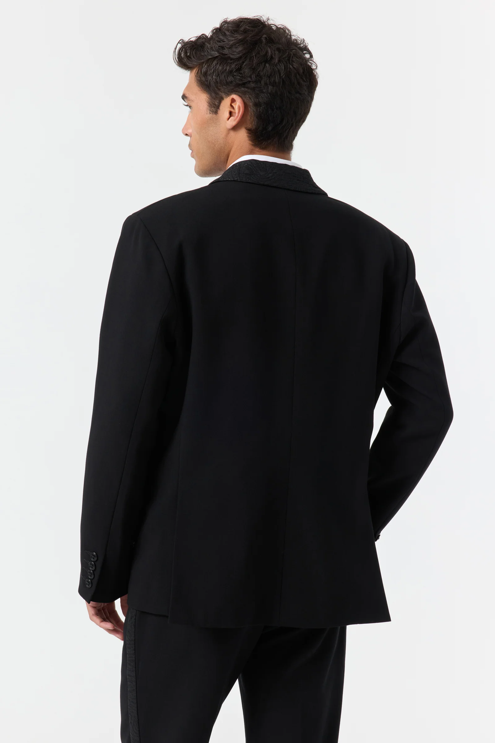 Miles Blazer - Image 4