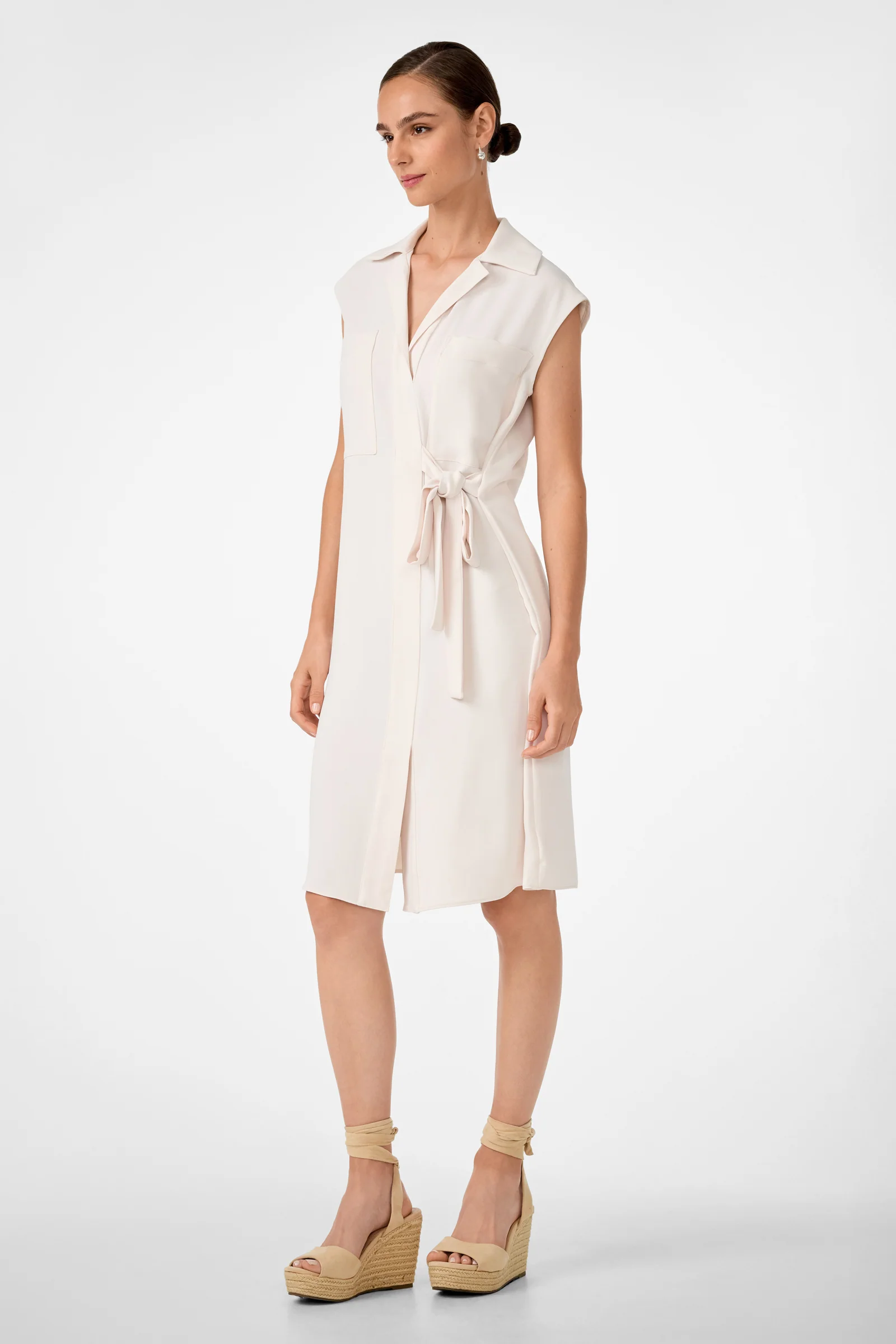 Meron Short-Sleeve Tie-Front Dress - Image 3