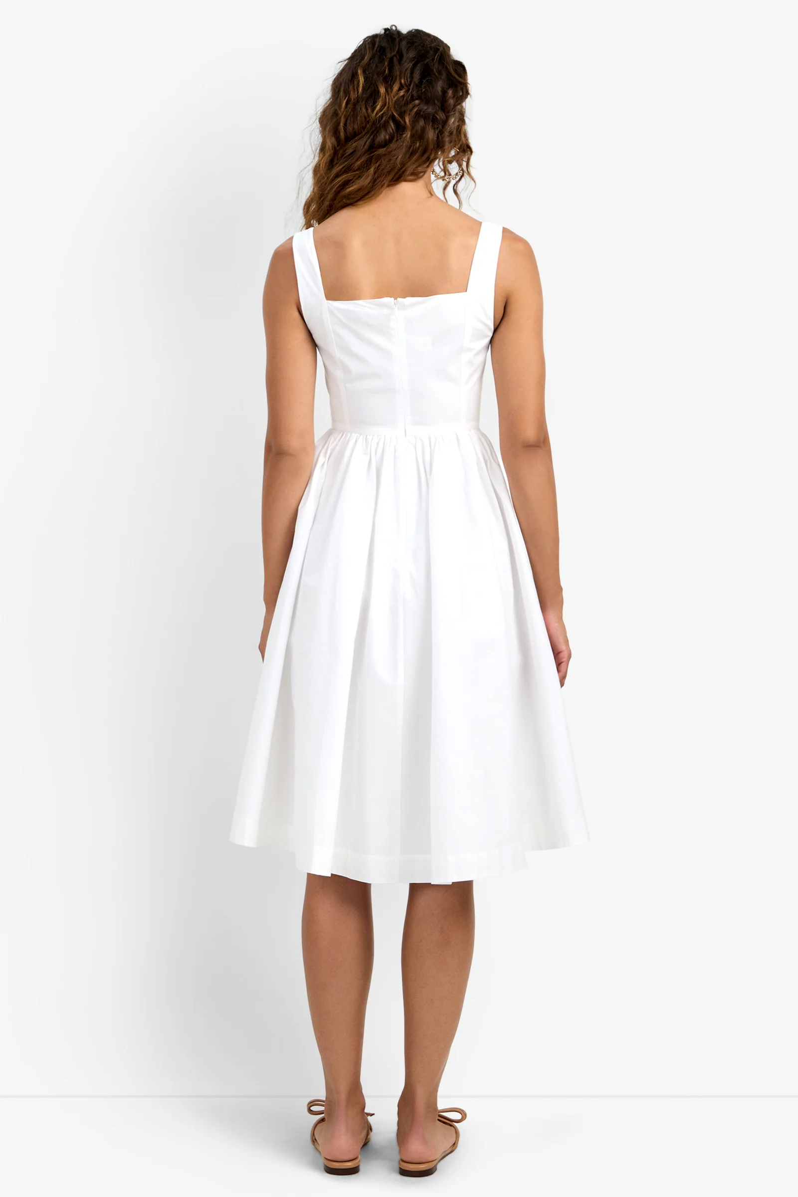Mirabello Sweetheart Neck Midi Dress - Image 3