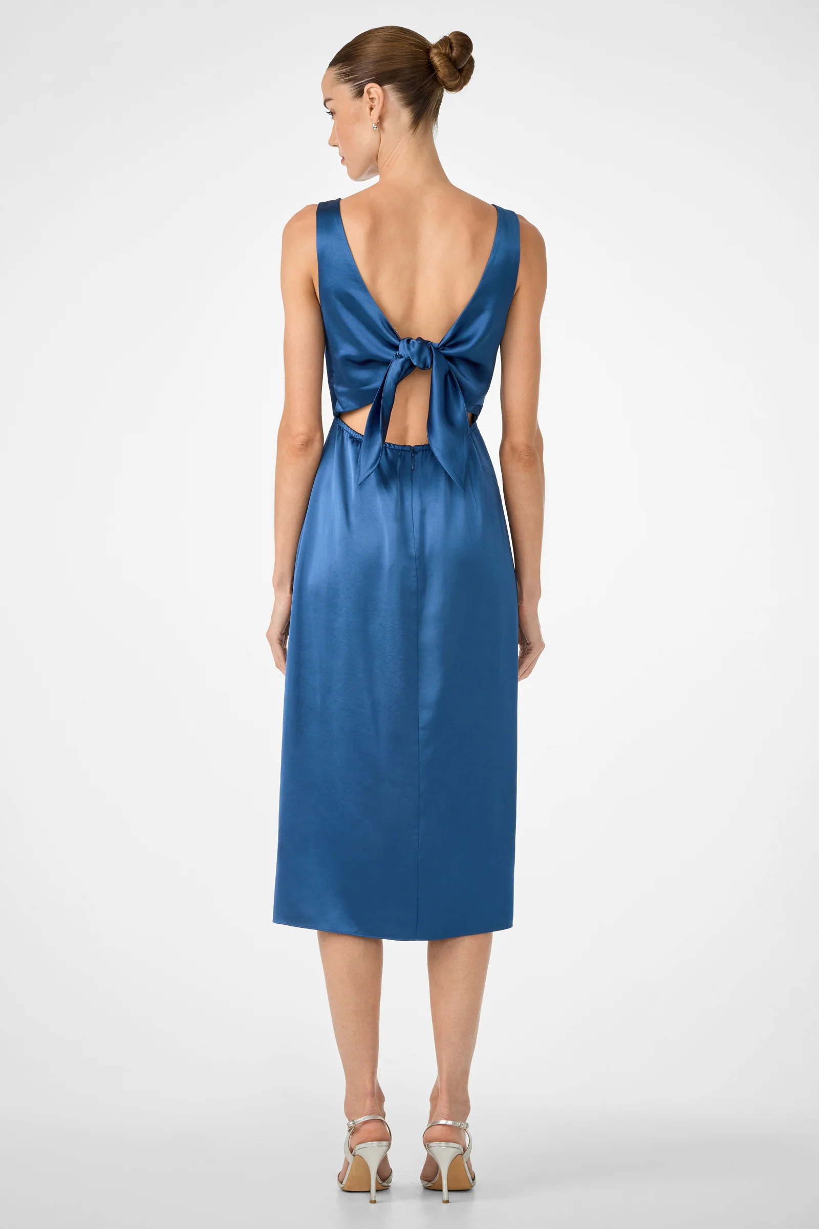 Mochi Sleeveless Midi Dress - Image 4