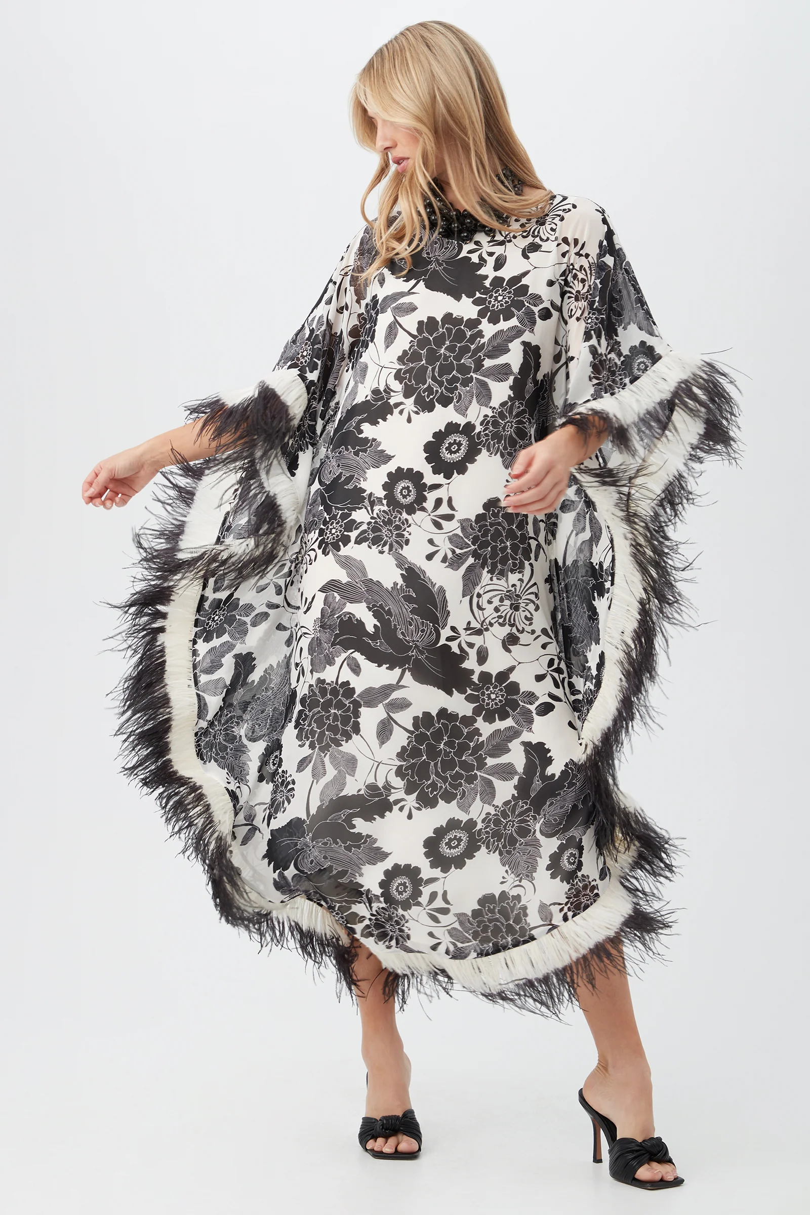 Neena Caftan Dress - Image 5