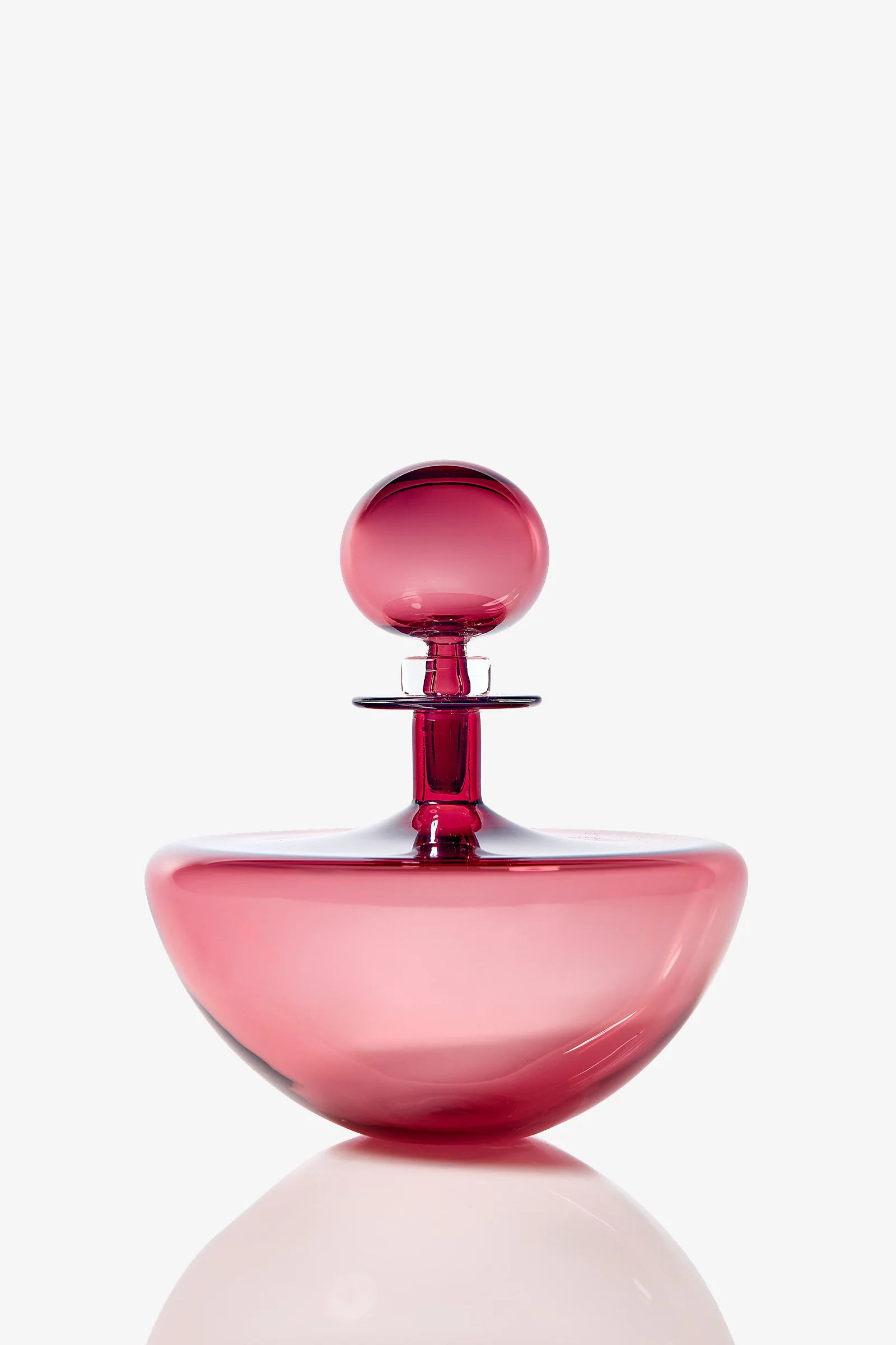 Petite Low Arc Decanter - Image 4