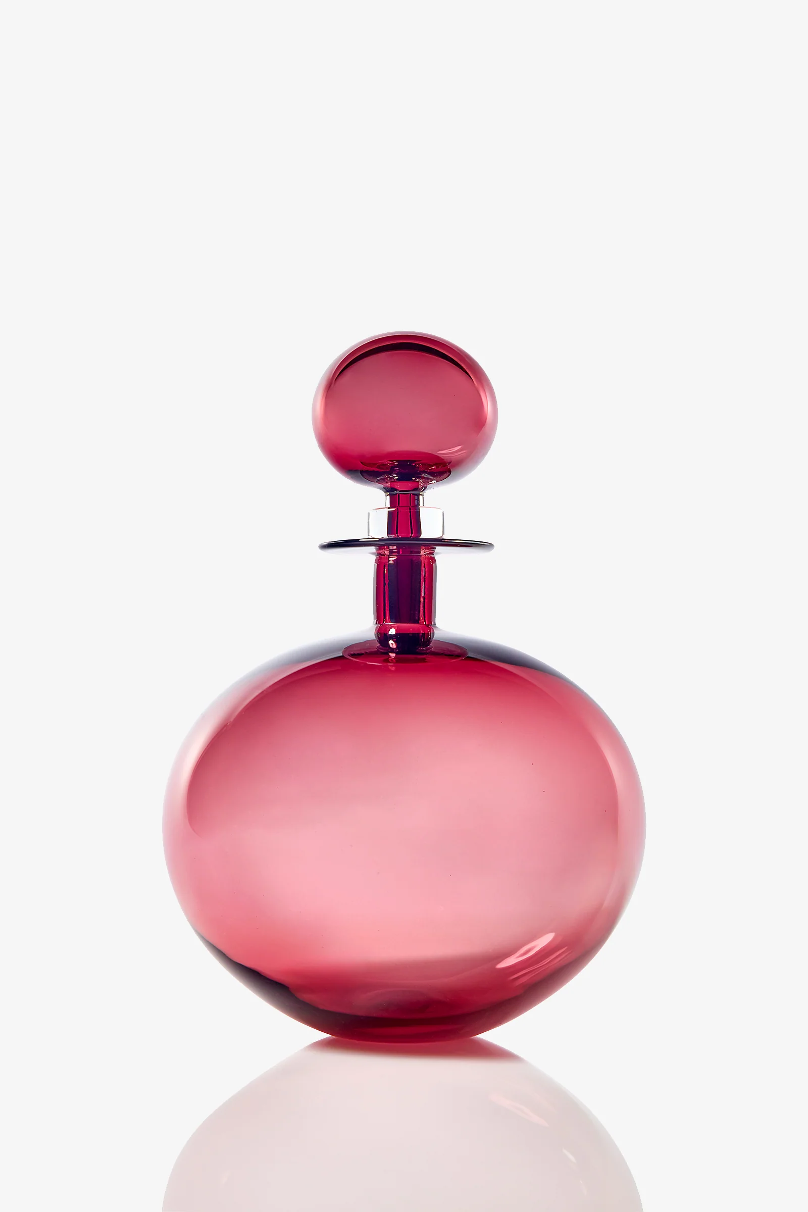 Petite Low Round Decanter - Image 4