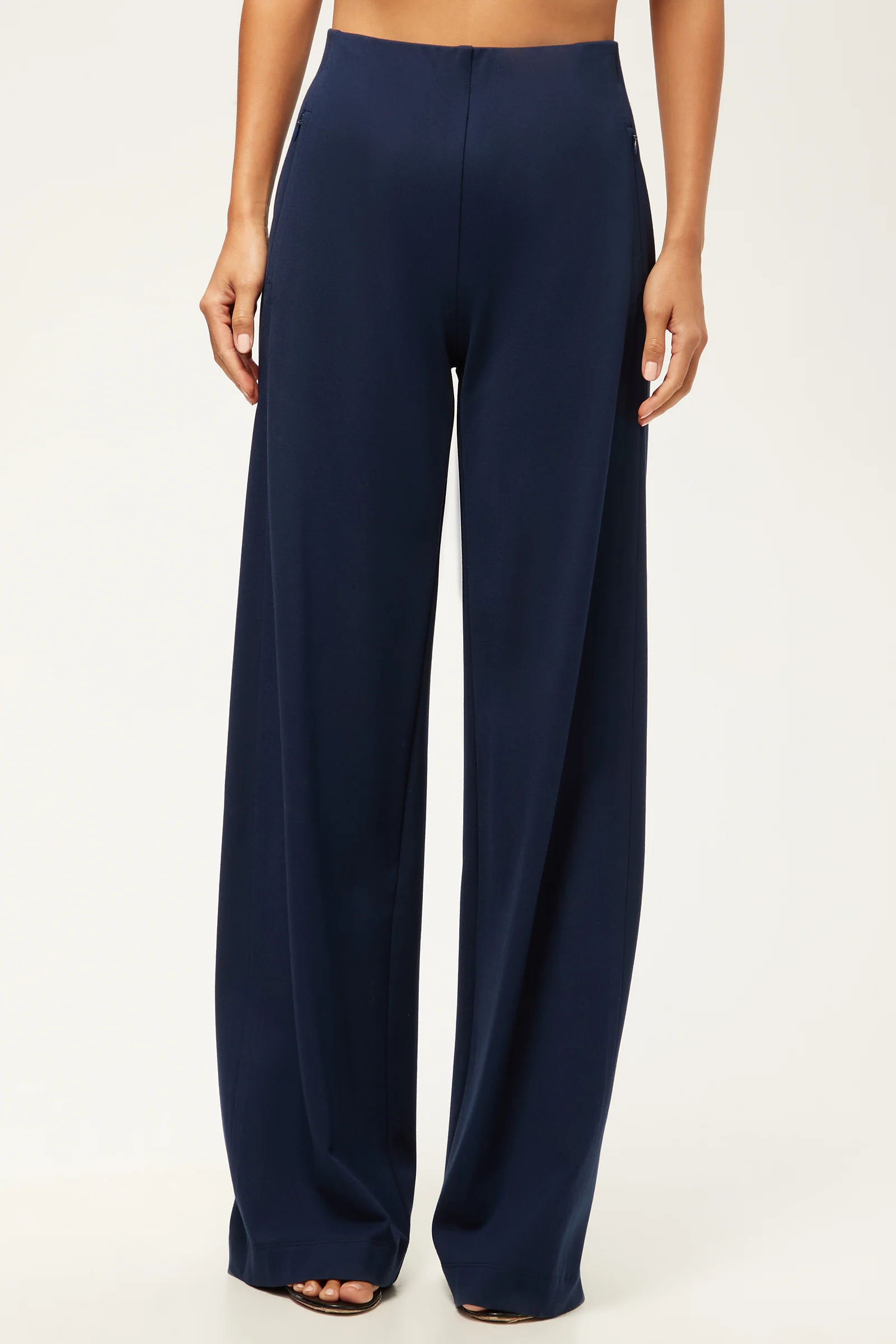 Record Essential Wide-Leg Pant - Cozy Ponte - Image 3