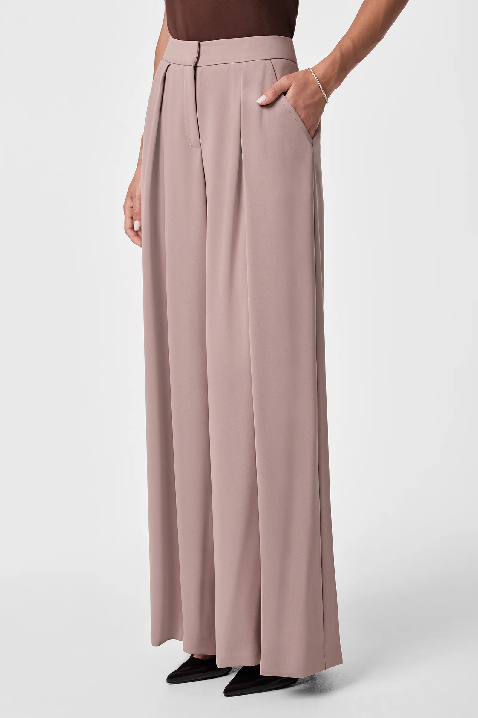 Saige Wide-Leg Short Pant - Image 8
