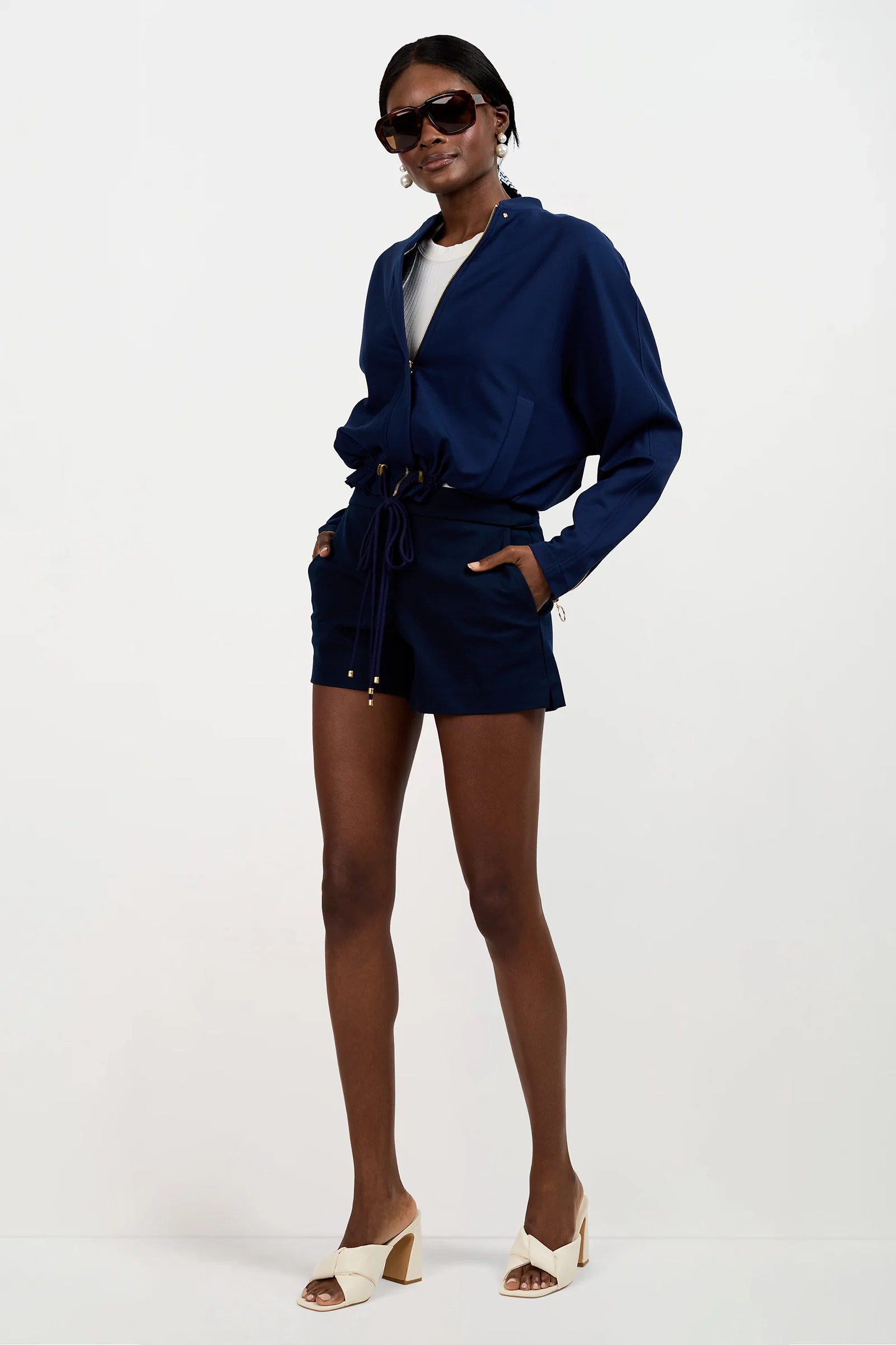 Vignetta Cropped Jacket - Image 3